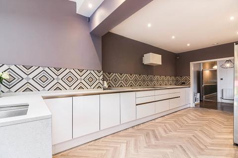 9 Blackacre Road, Theydon Bois, Epping, CM16 7LT
