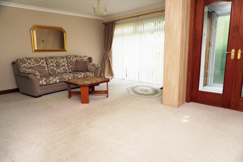 Glen Lyon, St. Leonards, East Kilbride G74 3 bed terraced house £170,000