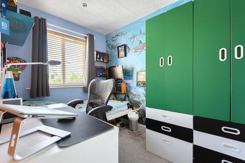 22 Briarwood Close, Feltham, TW13 4QL