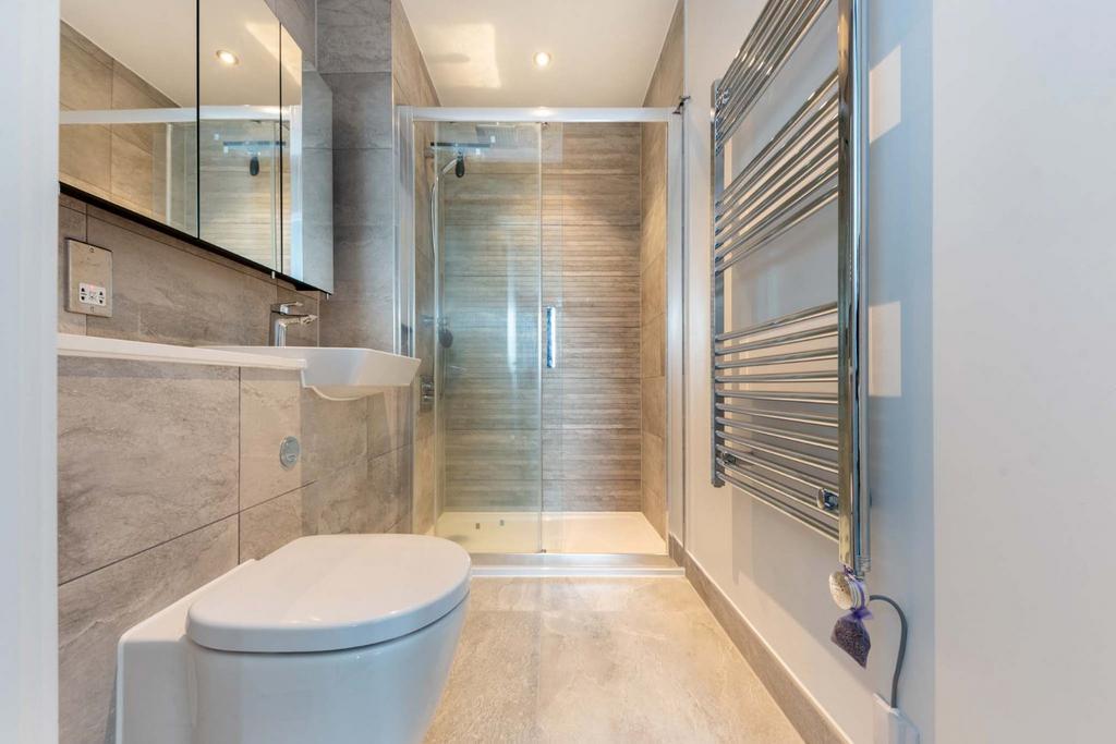 Ensuite