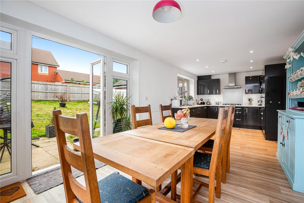 Henry Gardens, Ottery St. Mary... 4 bed detached house £495,000