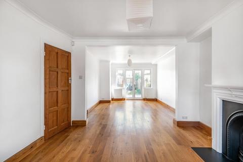 133 Biggin Hill, London, SE19 3HX