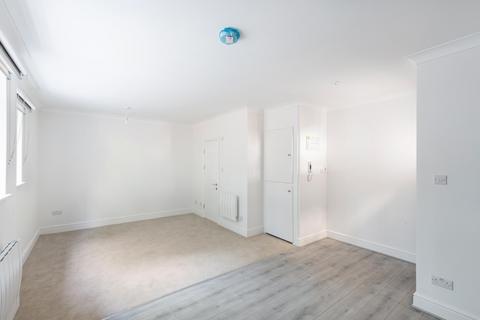 undefined, Kingston Road, Raynes Park