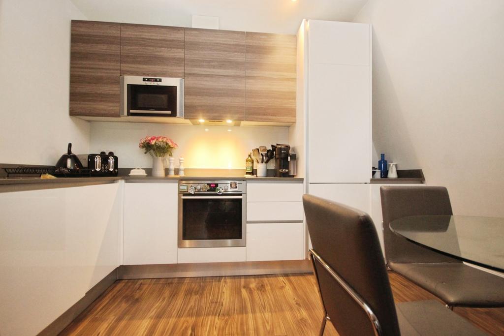 Reception/Kitchen