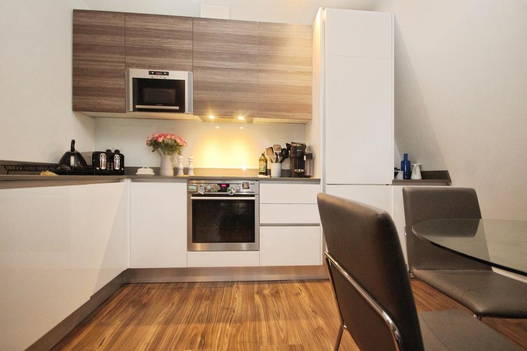 Reception/Kitchen