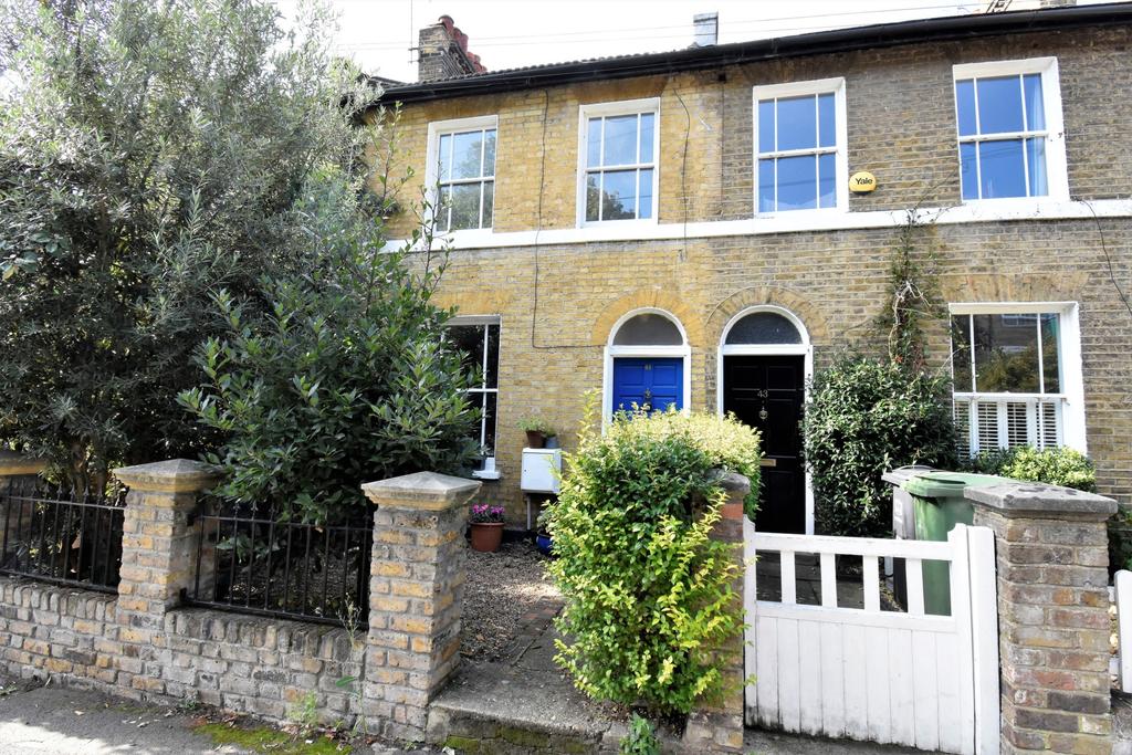 Dacre Park, Lewisham, SE13 3 bed house £1,700 pcm (£392 pw)
