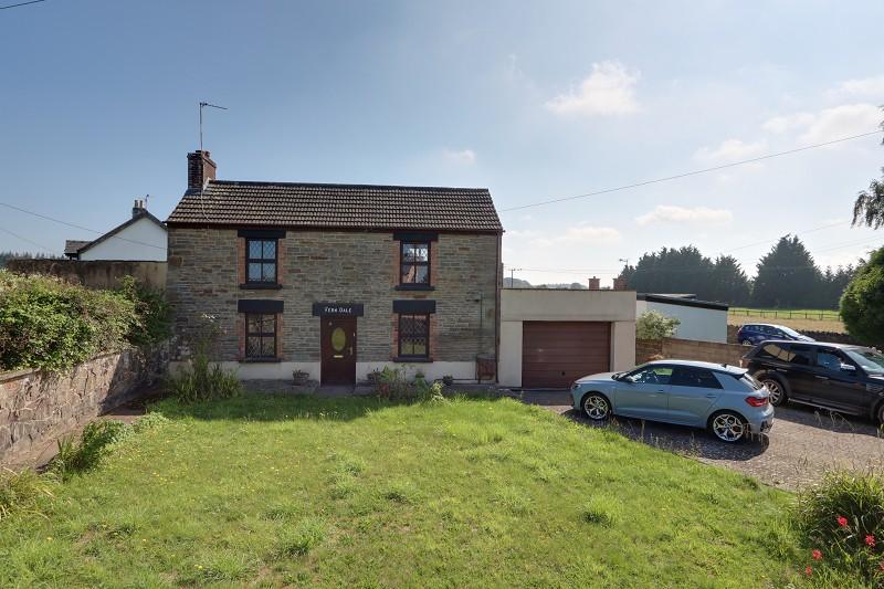 2 Mile End Road, Coleford... 4 bed detached house £335,000