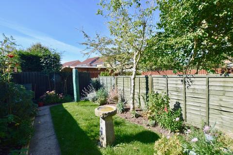 36 Broadmanor, Pocklington, York, YO42 2GB