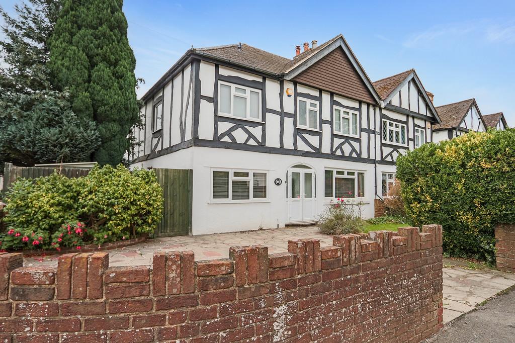 Coulsdon Road, Old Coulsdon 4 bed semidetached house £575,000
