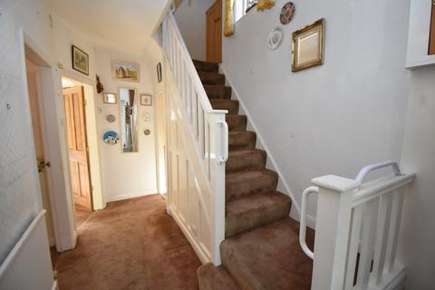 64 Bibury Road, Birmingham, B28 0HQ