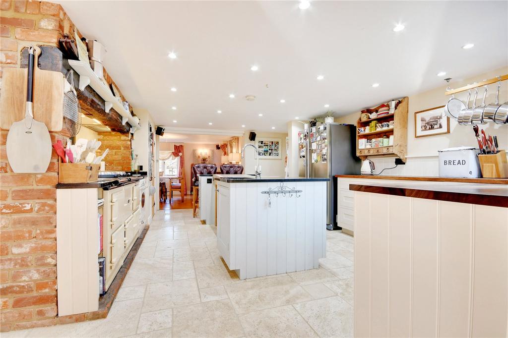 Kitchen/Breakfast