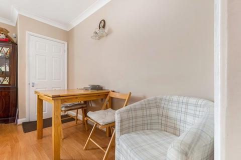49 Framlingham Crescent, London, SE9 4AE