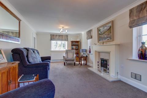 9 Joseph Perkins Close, Astwood Bank, Redditch, B96 6EQ