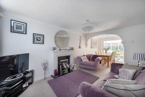 20 Bradmore Close, Solihull, B91 3ZB