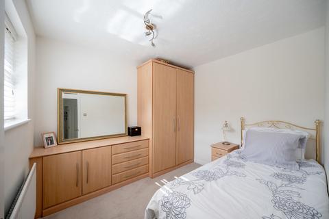 20 Bradmore Close, Solihull, B91 3ZB