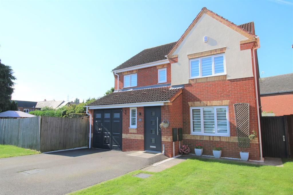 Larkspur Grove, Bedworth 4 bed detached house £329,950