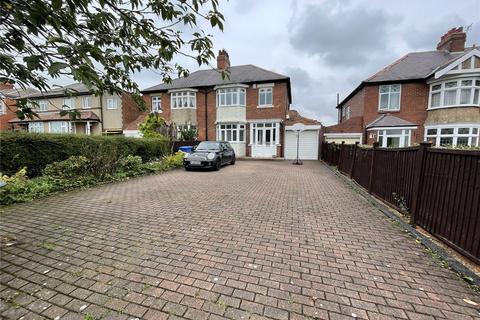 3 bedroom semi-detached house to rent, Hexham Road, Heddon-On-The-Wall, Nr Ponteland, Newcastle Upon Tyne, NE15