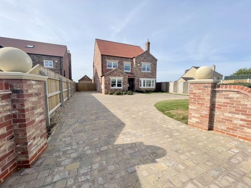HOLTON ROAD, TETNEY 6 bed detached house £625,000