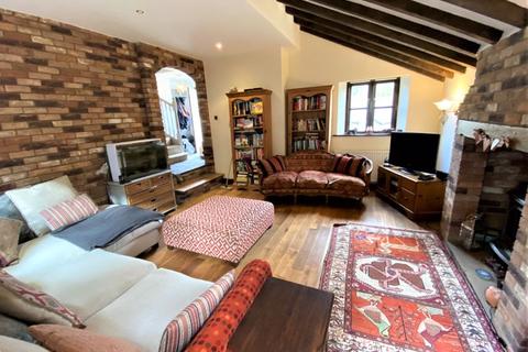 St Johns Cottage Beggars Pound, St Athan, Barry, CF62 4PB