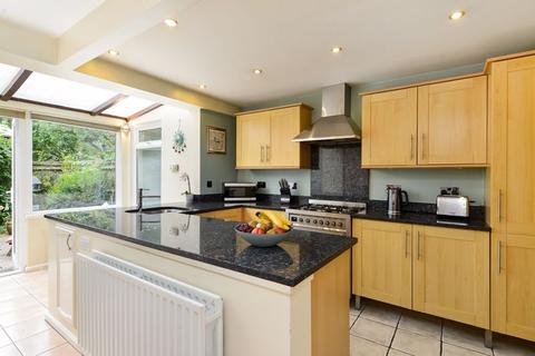 7 Beaumont Square, Cranleigh, GU6 7HD