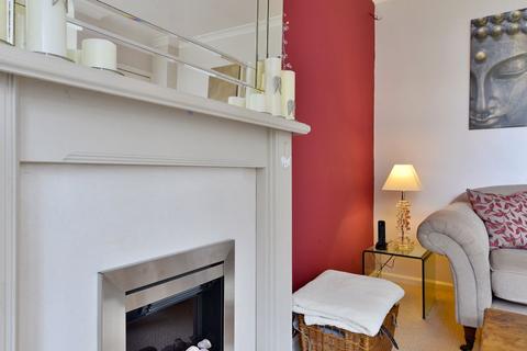 7 Beaumont Square, Cranleigh, GU6 7HD