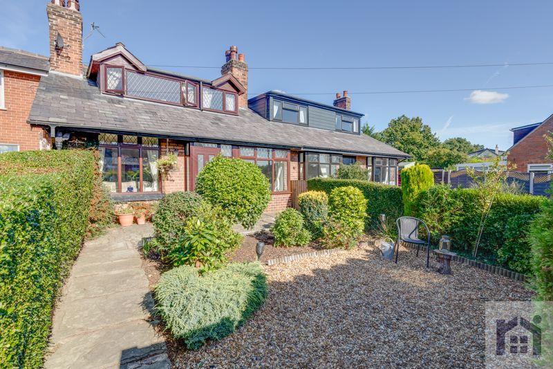 Langton Brow, Eccleston, PR7 5PB 3 bed terraced house £210,000