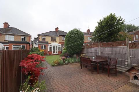 100 Colin Road, Luton, LU2 7RX