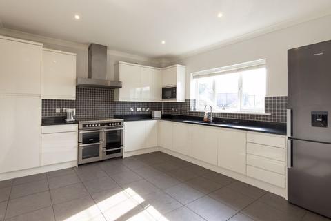12 Rylands Park, Ripponden, Sowerby Bridge, HX6 4JH