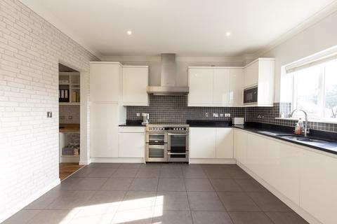 12 Rylands Park, Ripponden, Sowerby Bridge, HX6 4JH