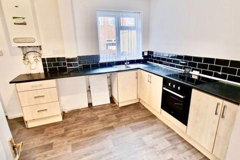 2 bedroom terraced house to rent, Pine Street, Chester Le Street