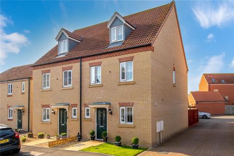 9 Bath Close, Bourne, PE10 0WX