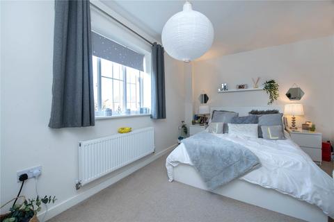 9 Bath Close, Bourne, PE10 0WX