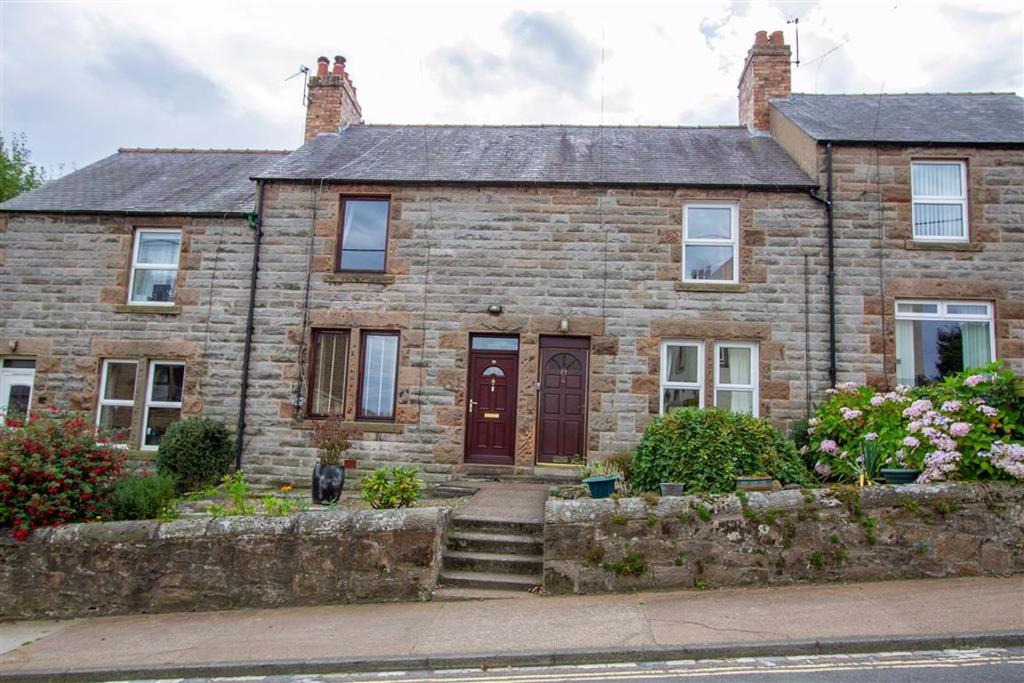 Ramseys Lane, Wooler, Northumberland, NE71 2 bed terraced house £145,000