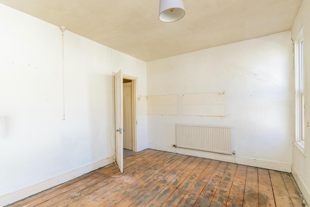 TEERTSTTARRAB81 - Bedroom D.jpg