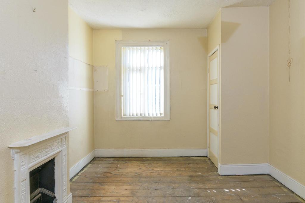TEERTSTTARRAB81 - Bedroom B.jpg