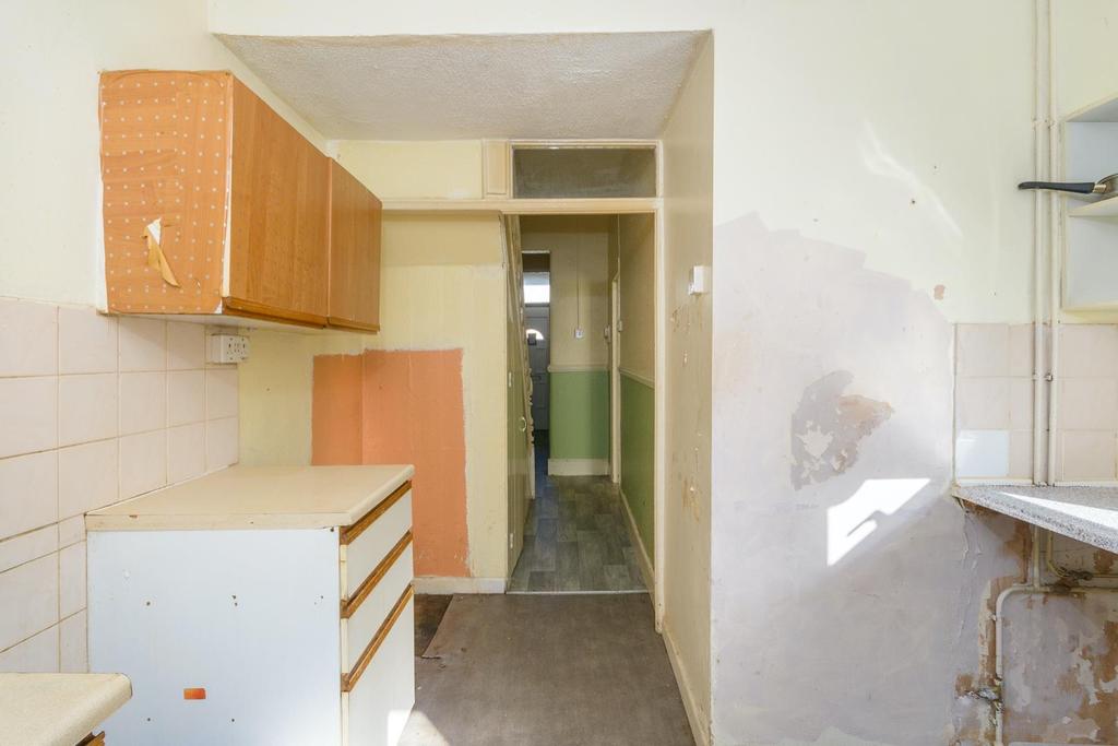 TEERTSTTARRAB81 - Kitchen A.jpg