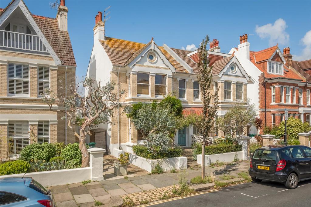 Sackville Gardens, Hove 5 bed house £1,250,000