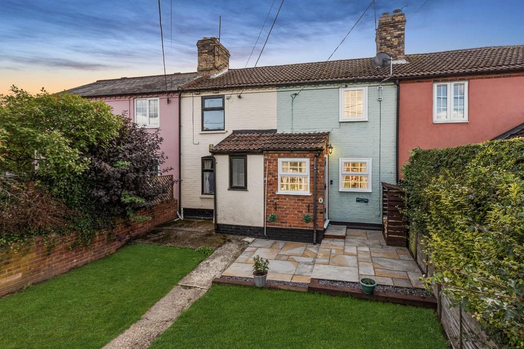 Colchester Road, Coggeshall 2 bed house £250,000