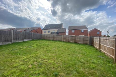 23 Shaw Close, Northampton, NN2 8FX