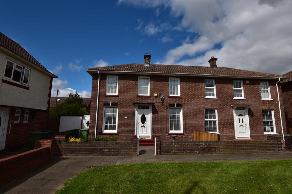 Cheadle Road, Hylton Castle, Sunderland 3 bed semidetached house £95,000