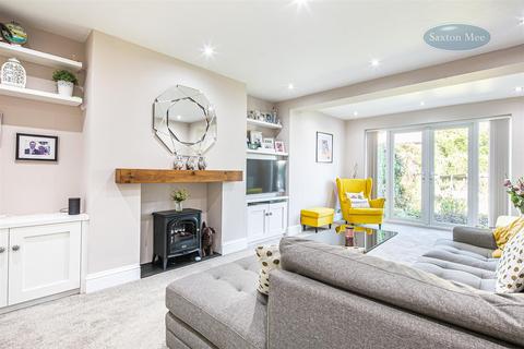 63 Cotswold Road, Sheffield, S6 4QZ