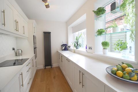 30 Albert Road, Harrogate, HG1 4HX