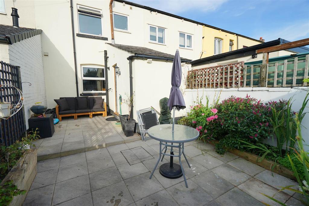 New Street, Blackrod, Bolton 2 bed terraced house £149,995
