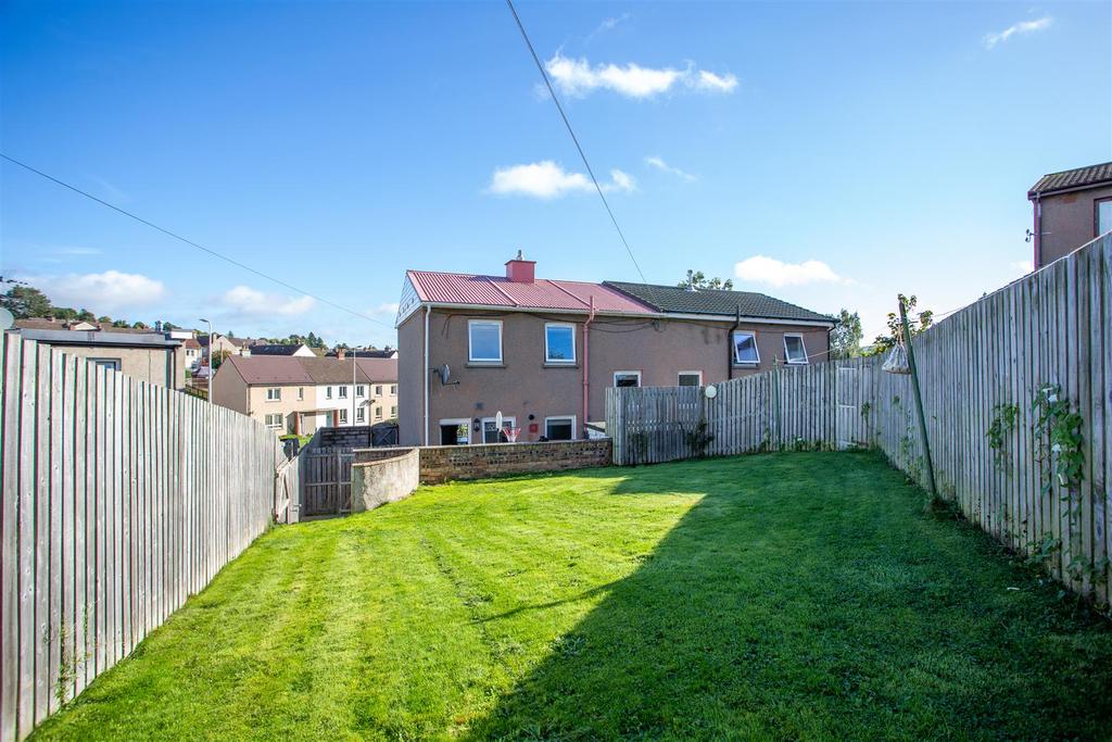 Dunsinane Drive, Perth 3 bed house £138,000