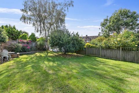 81 Abbots Walk, Wye, Ashford, TN25 5ES