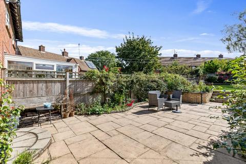 81 Abbots Walk, Wye, Ashford, TN25 5ES