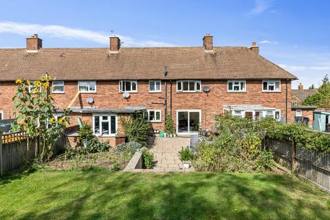 81 Abbots Walk, Wye, Ashford, TN25 5ES