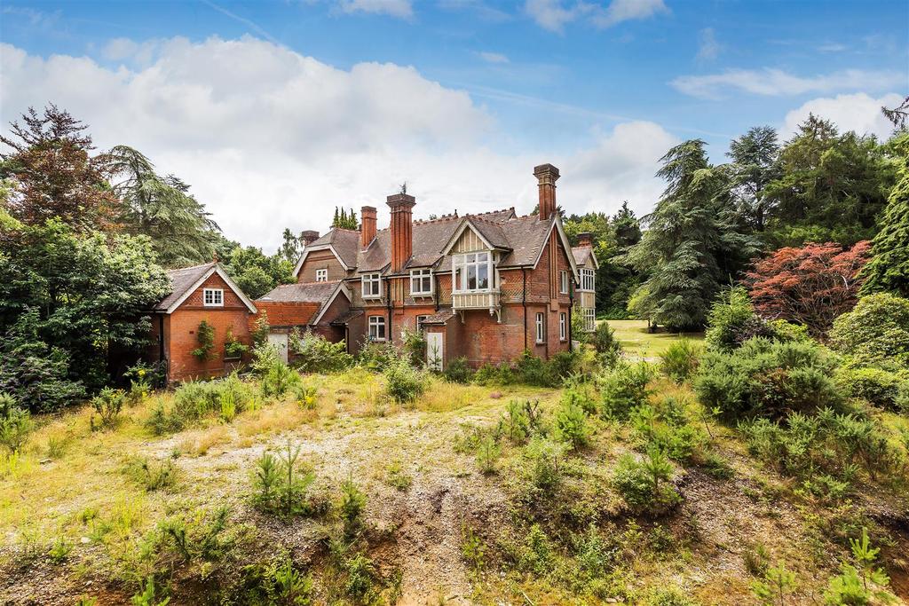 House. partnership Bagshot