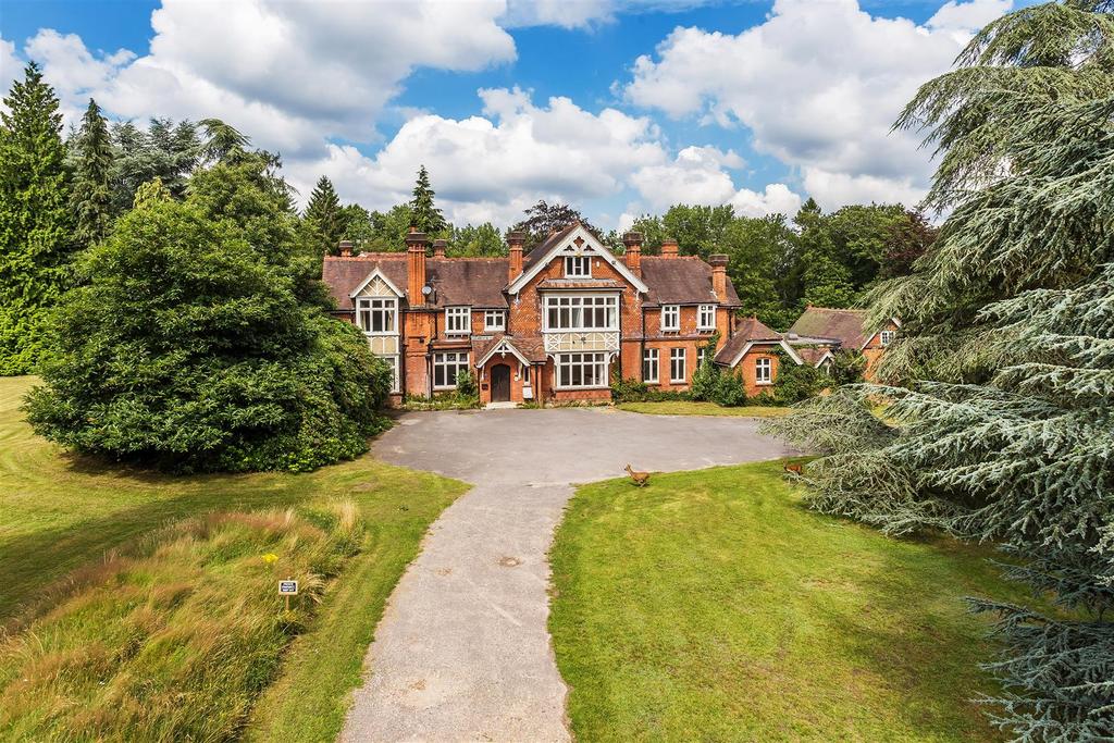 House. partnership Bagshot