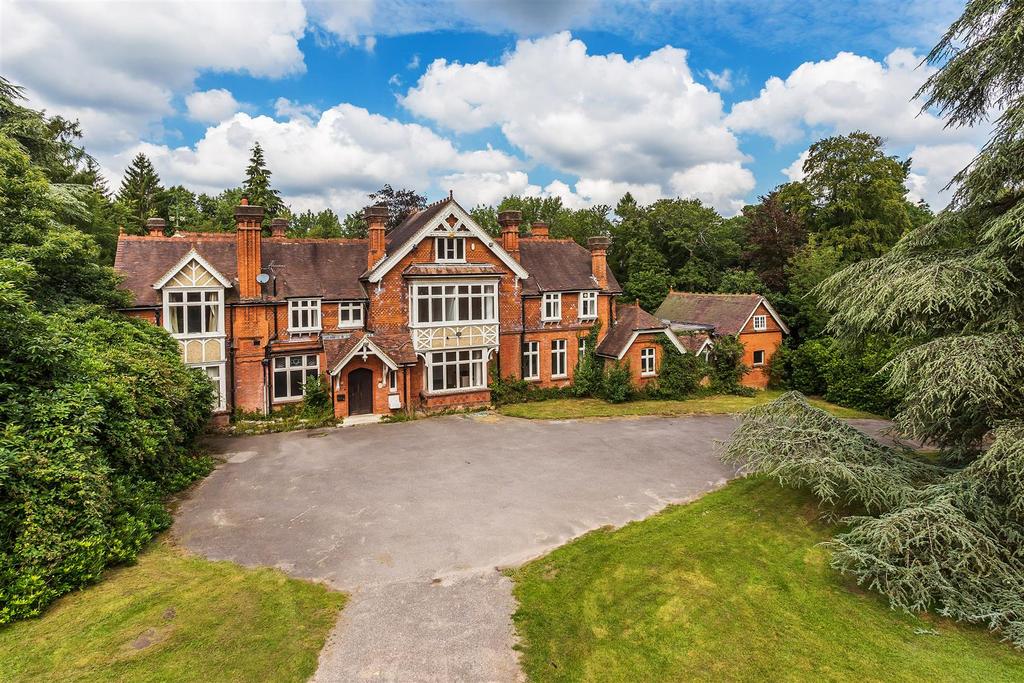 House. partnership Bagshot